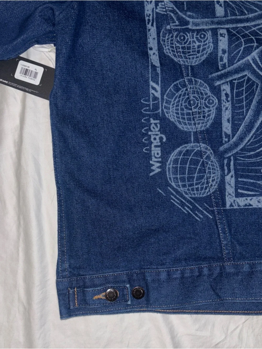 Wrangler x Rick & Morty NWT Limited Edition Laser Denim Jacket - X Large